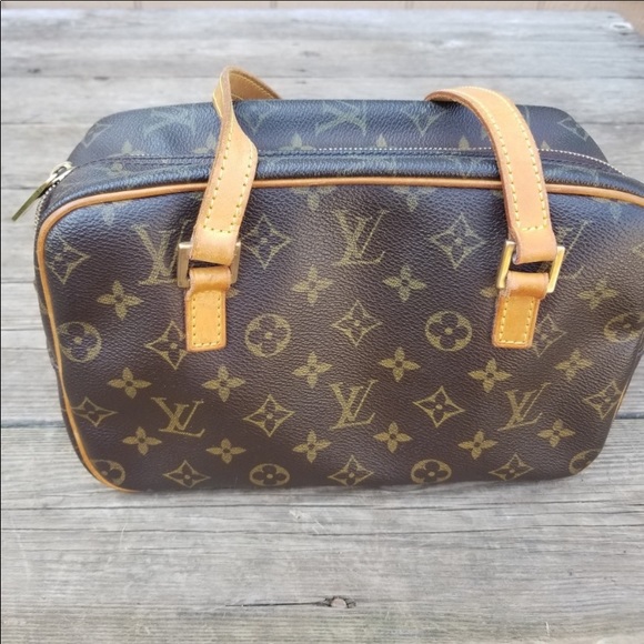 Louis Vuitton Monogram Cite MM Authentic bag - Picture 2 of 8